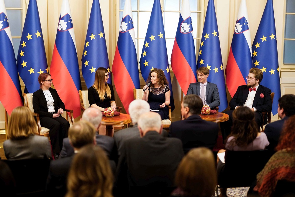 Urška Slapšak gostja tradicionalnega sprejema pri predsedniku RS Borutu Pahorju
